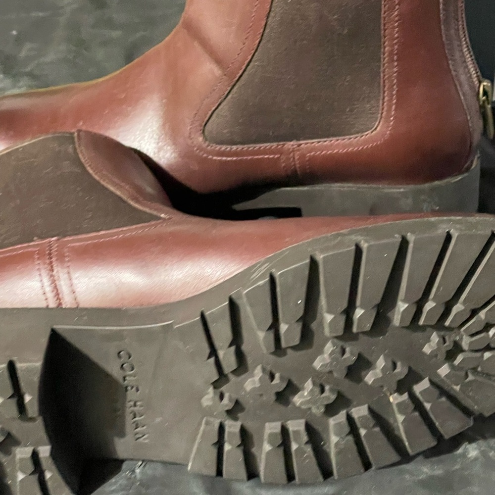 Worn Once Look At Bottom No Flaws - image 1